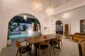 Villa Batu Putih Seminyak